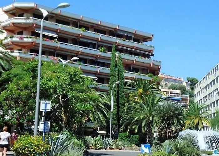 Apartman : T2 Avec 4 Couchages, Terrasse, Parking En Option, Animaux Admis - Fr-1-251-212 *