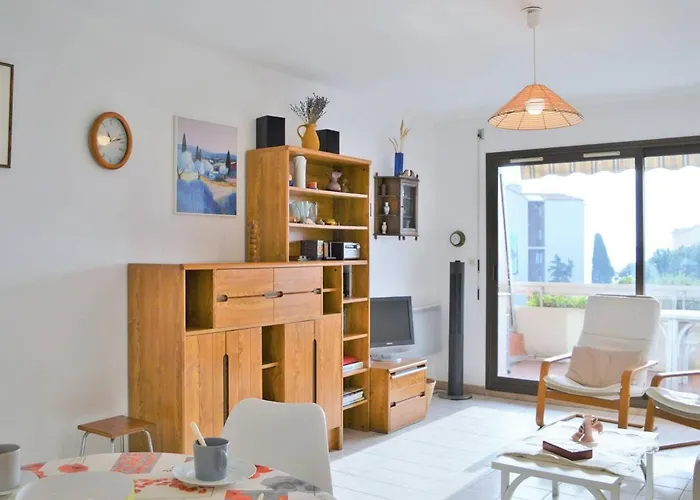 : T2 Avec 4 Couchages, Terrasse, Parking En Option, Animaux Admis - Fr-1-251-212 Apartman *