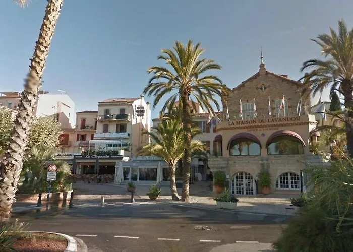 : T2 Avec 4 Couchages, Terrasse, Parking En Option, Animaux Admis - Fr-1-251-212 *